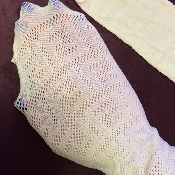 Fendi White fishnet socks - Picture 2 of 2